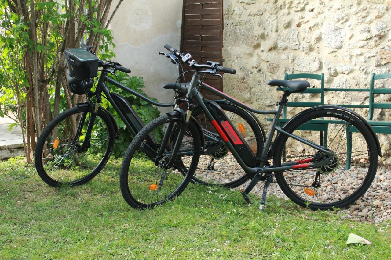 Bed and Breakfast Relais De La Renaissance Saint-Michel-de-Montaigne Exterior foto